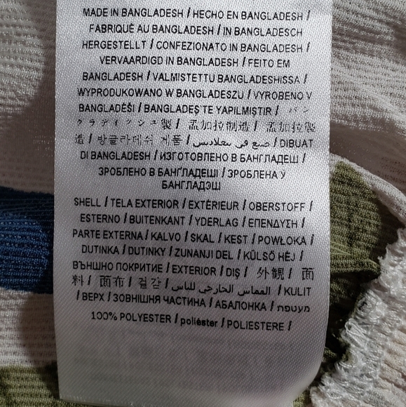 🎅4/10🎅GUESS Floral off the shoulder blouse XS - Picture 9 of 9